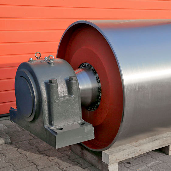 Kornfeld Maschinenbau Symbolbild Stahl